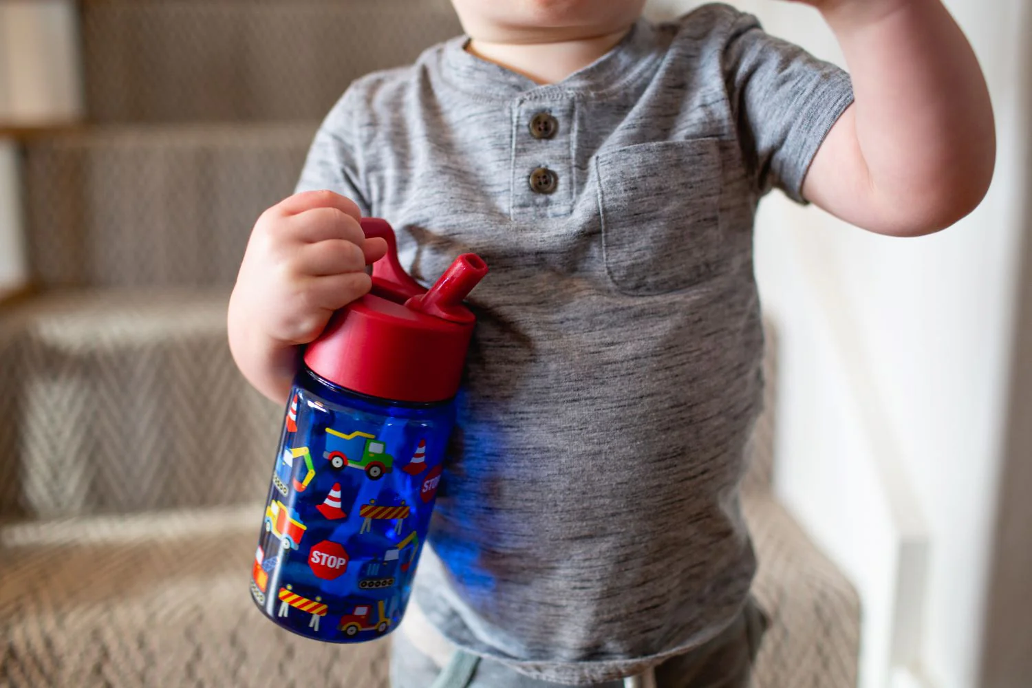 Summit Kids Plastic Water Bottle with Straw Lid - Image 4