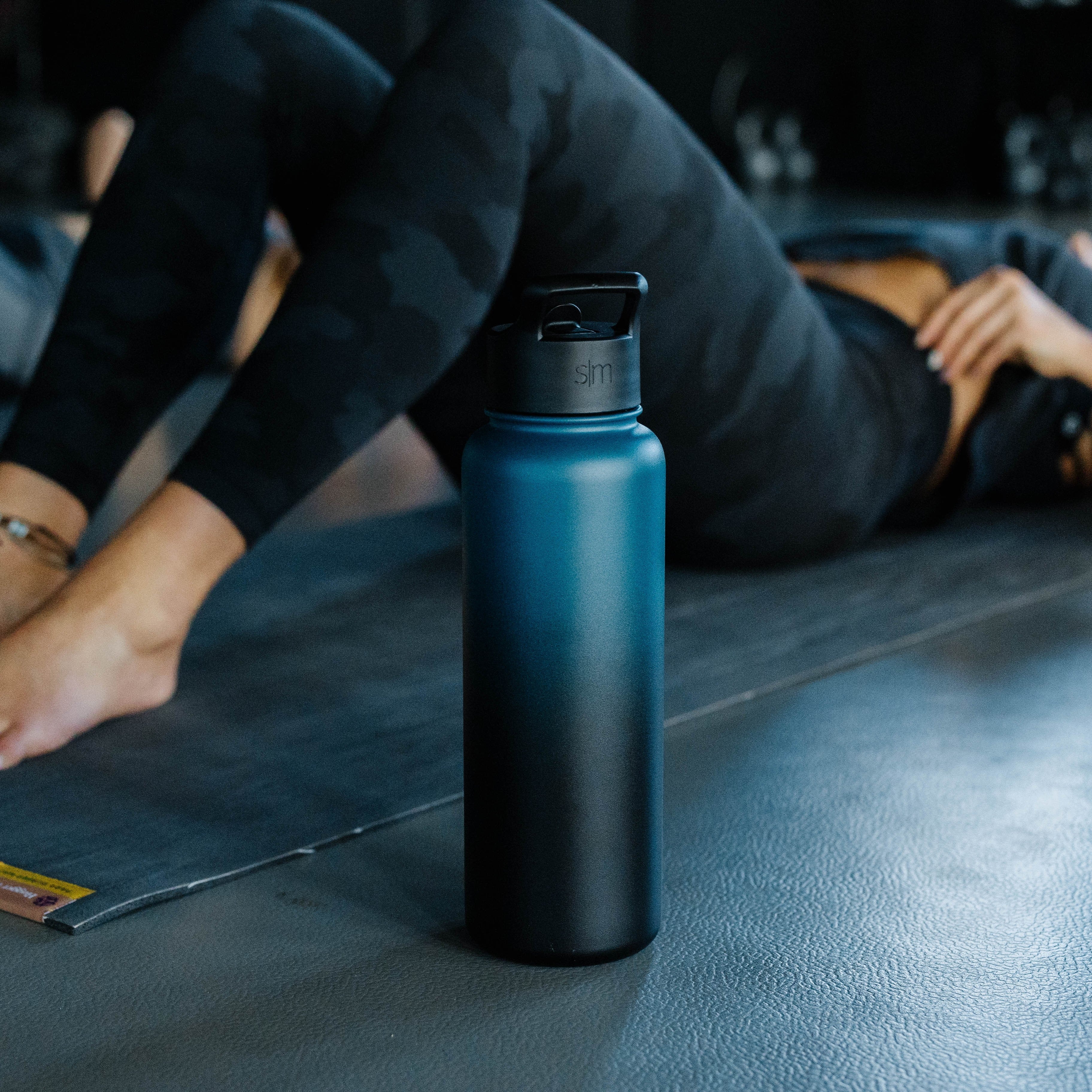 Summit Water Bottle with Straw Lid, Chug Lid, and Handle Lid - Image 4
